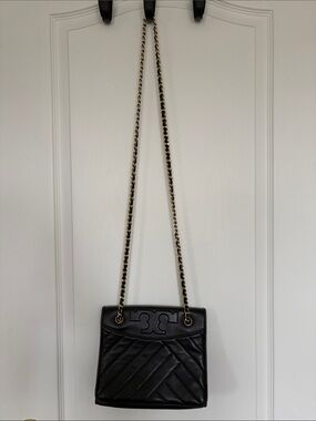 Tory Burch Black Quilted Leather Shoulder Bag with Gold Chain